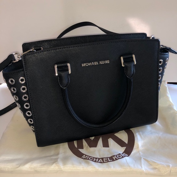 Michael Kors black Handbag - Picture 1 of 6